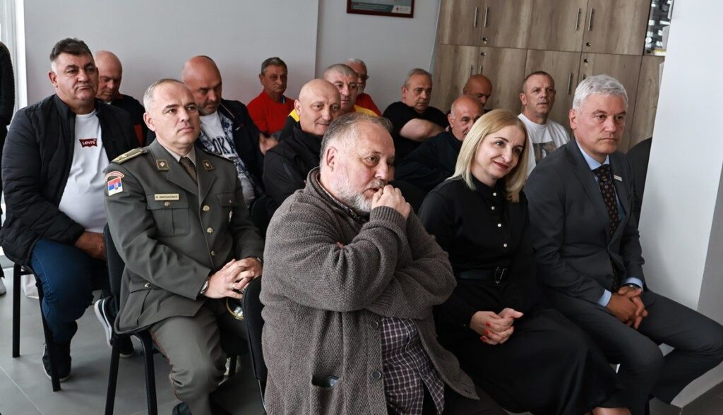 Crveni krst Vranje svečano obeležio Nacionalni dan dobrovoljnih davalaca krvi 10 13871 HJgEoRL3agB8 1200