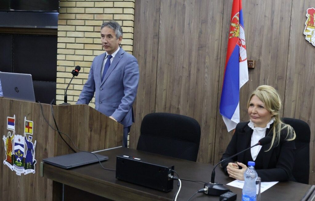 Održan sastanak sa učenicima srednjih škola koje su u sistemu dualnog obrazovanja 4 13901 EUsaiSPu72zN 1200