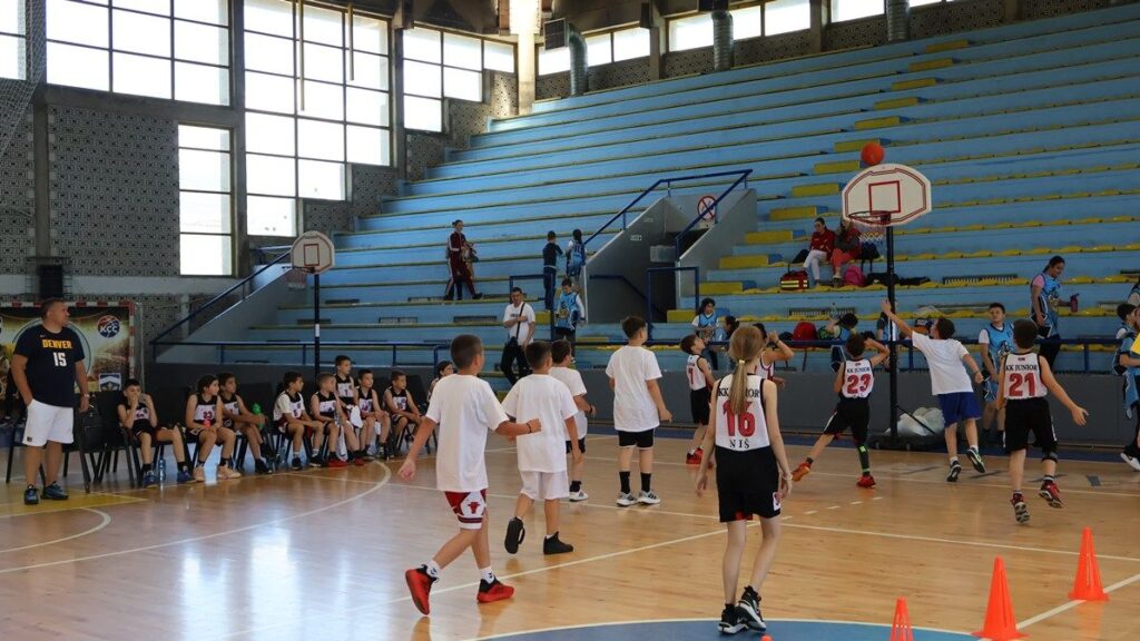 Otvoren Međunarodni mini basket festival 10 13906 BNSx586OGRn5 1200