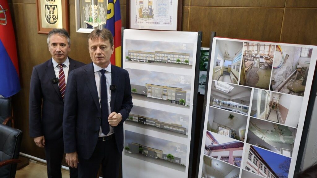 Potpisan ugovor o rekonstrukciji OŠ "Dositej Obradović", učenici u novoj školskoj godini u Vukovoj školi i Gimnaziji 3 13909 7f86HkLb3w4e 1200