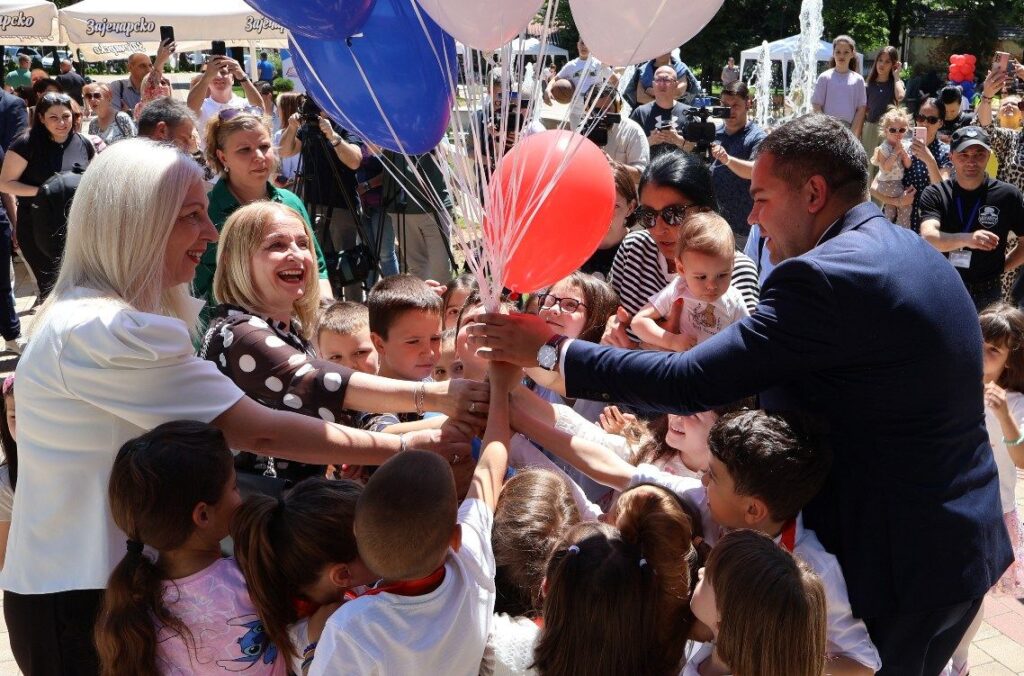 Otvoren dečji festival ,,Vreme radosti“ 3 13914 yYwNJ7GG0fMr 1200