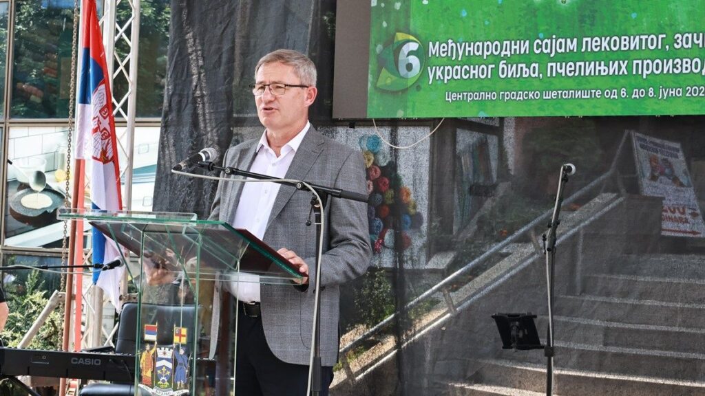 Otvoren 6. Međunarodni sajam lekovitog, začinskog, ukrasnog bilja, pčelinjih proizvoda i gljiva ,,Balkan eco fair“ 2 13930 uecjqjCdFVP0 1200