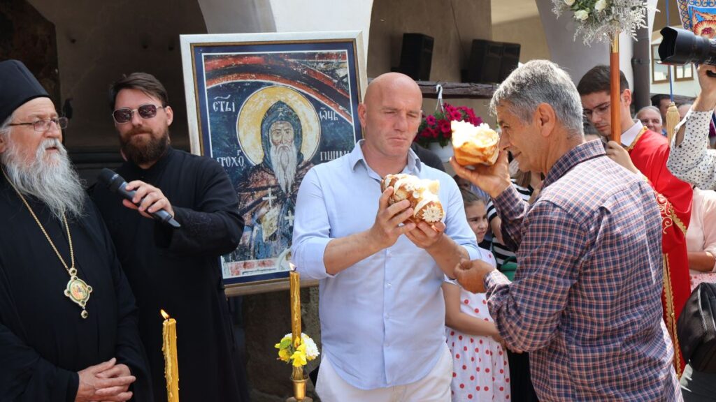 Vranje obeležilo gradsku slavu - "Duhovski ponedeljak" 17 13933 Ddl0nHOn3UI9 1200