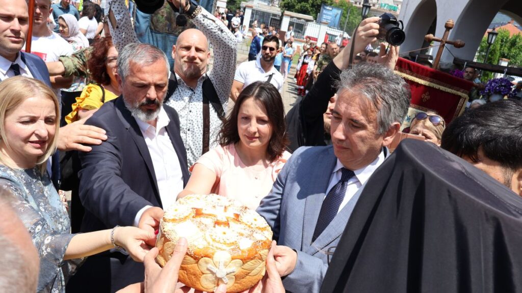 Vranje obeležilo gradsku slavu - "Duhovski ponedeljak" 8 13933 k3rirGknO0A4 1200