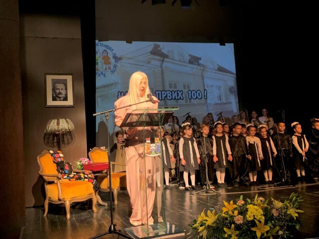 13957 qAgd76iolAAD 1200