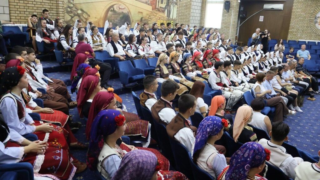 Dani Vranja: Priređen prijem za folklorne ansamble 3 14059 oOVh37vDUDdd 1200