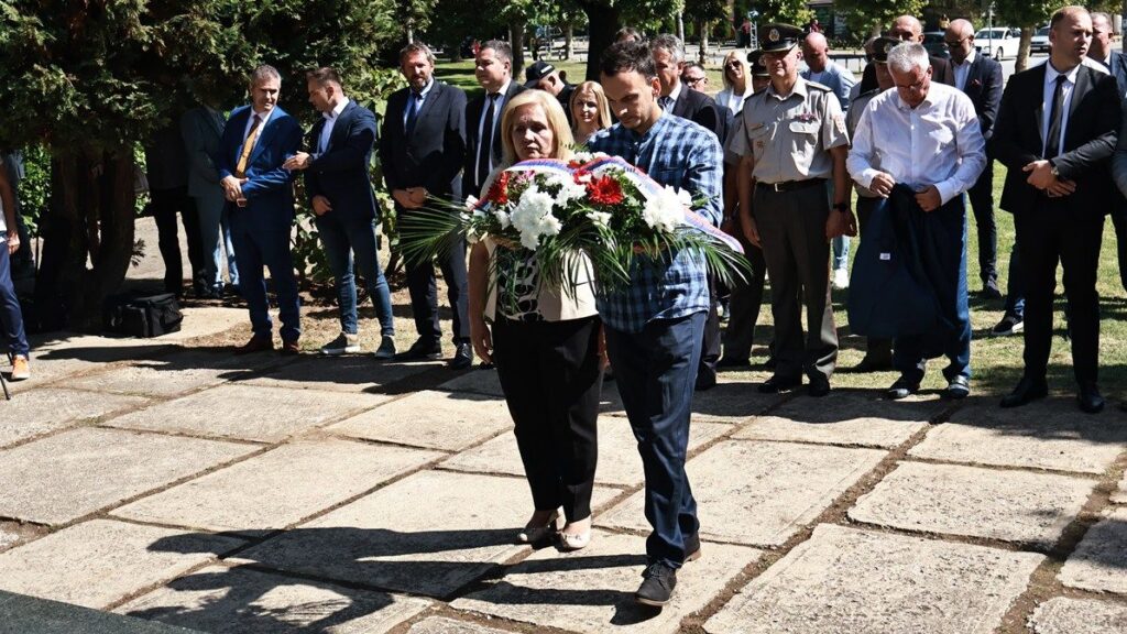 Vranje obeležilo godišnjicu oslobođenja u Drugom svetskom ratu 11 14072 Iest92dZ38AM 1200