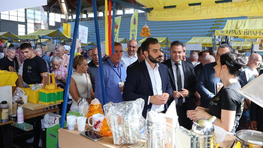 U Vranju otvoren 8. pčelarski sajam jugoistočnog Balkana 7 14105 fSL8fYo4dA2Z 1200