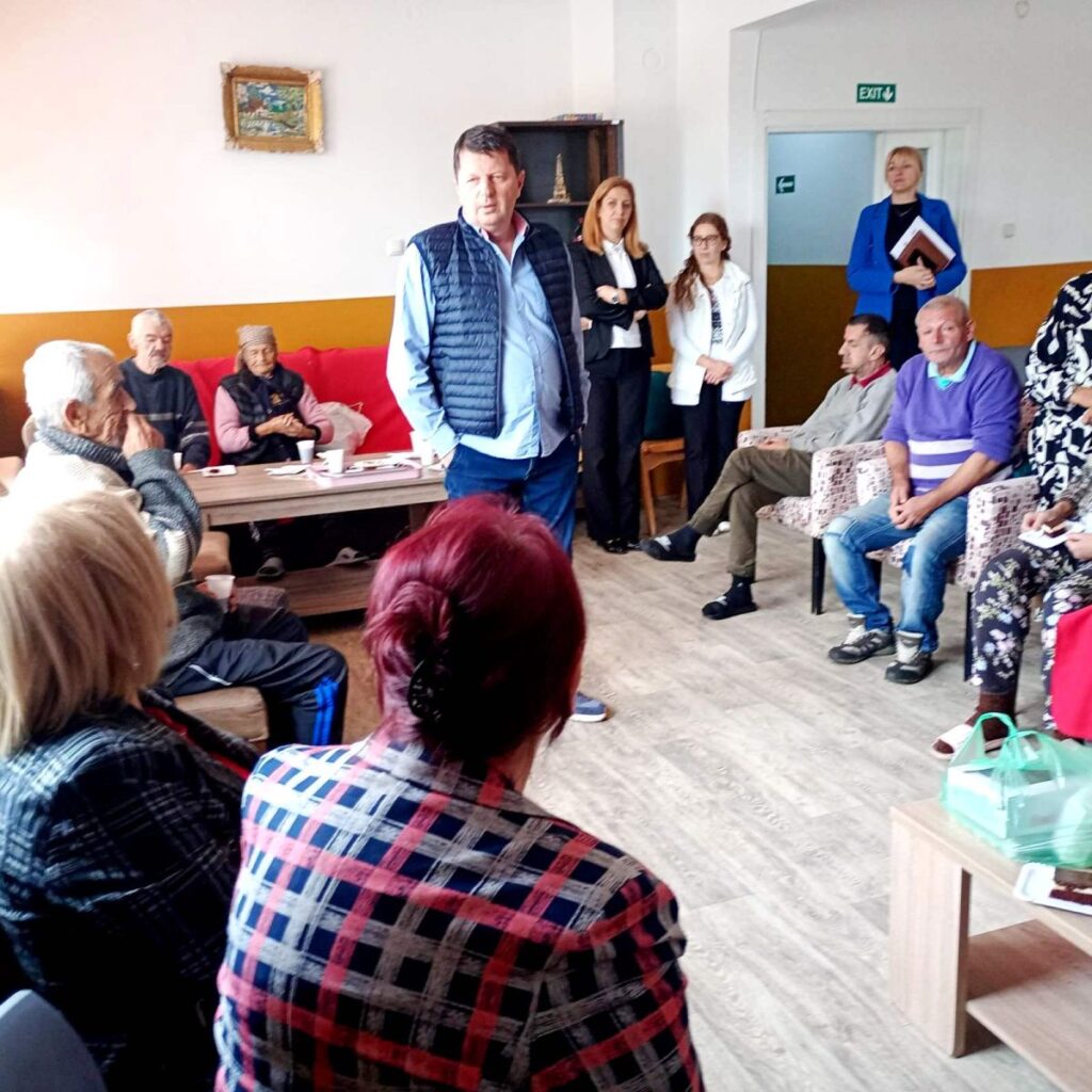 Obeležen Međunarodni dan starijih osoba 2 14135 q3jgIQwr4Wn3 1200