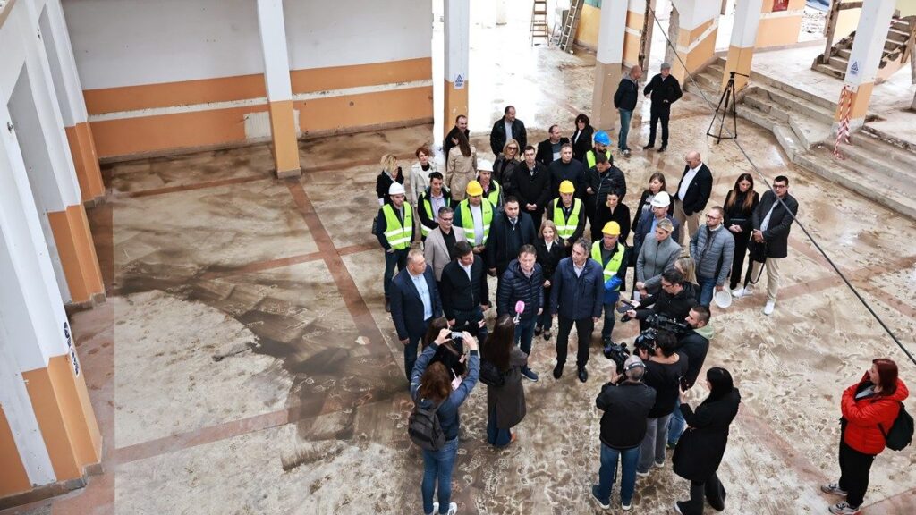 Ministar Darko Glišić obišao gradilište OŠ "Dositej Obradović" 2 14163 h879vNTjUfvx 1200