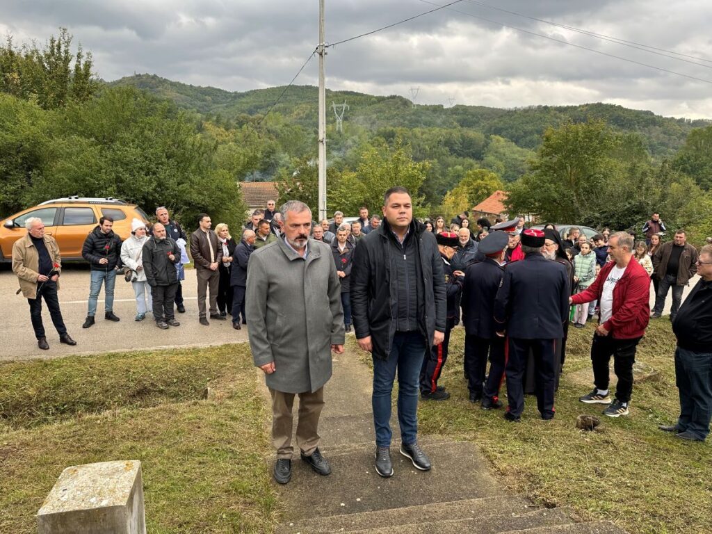 Položeni venci na spomenik ruskim vojnicima Kubanske kozačke vojske u Korbevcu 4 14165 33dV85dDk5m7 1200