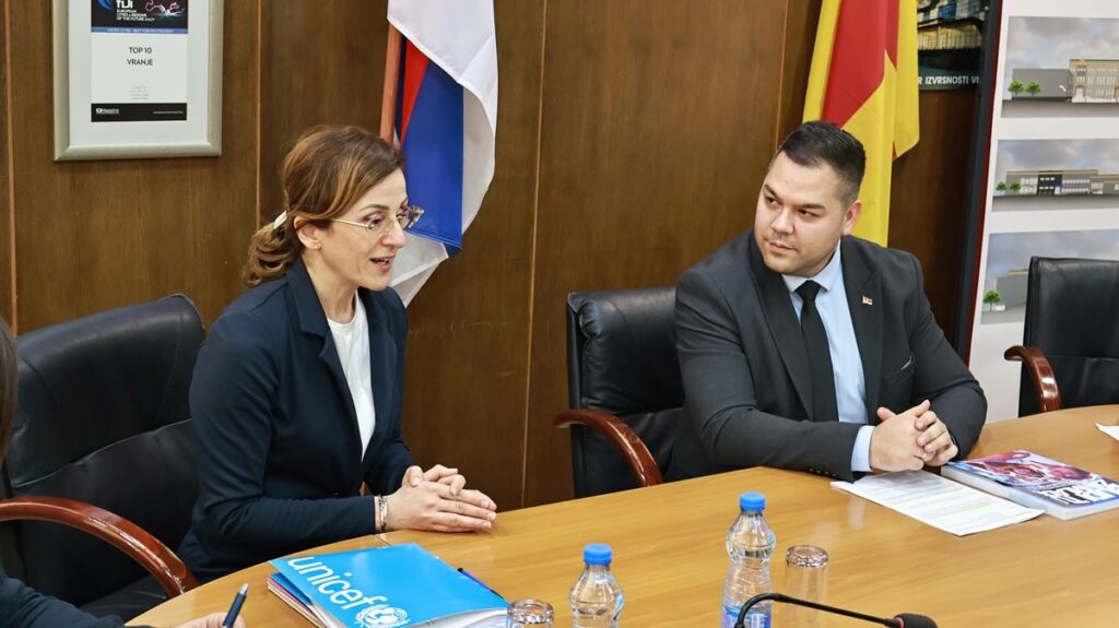 14370 rv4PEns6Iogu 1200