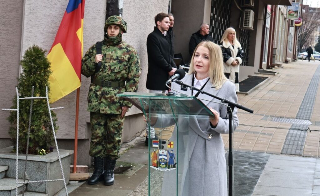 Vranje obeležilo Dan državnosti 2 14377 RafhI4eHidzq 1200