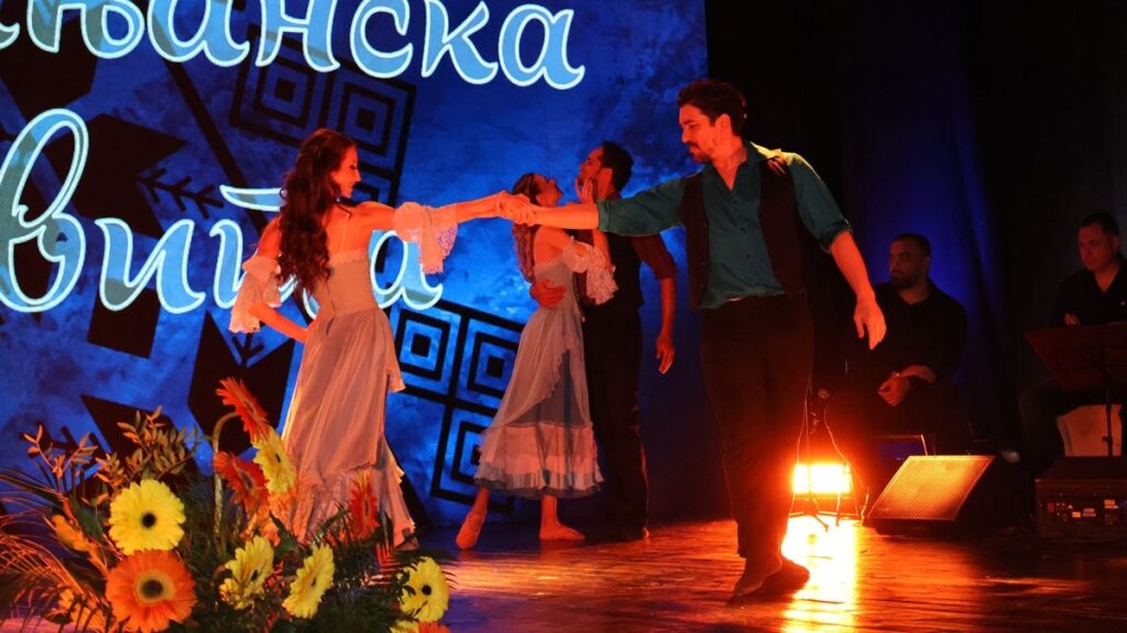 14437 xNo2kC3AtMfn 1200