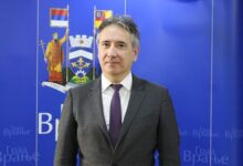 14731 gCVVULU2qoFq 1200