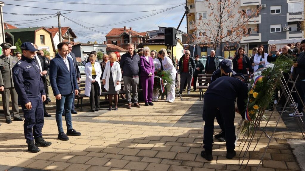 Odata pošta ,,Ženama Škotske" 7 14785 2hGObOH0i02n 1200